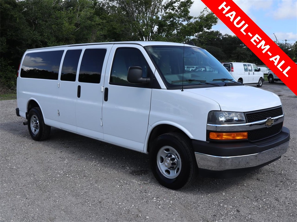 Pre-Owned 2018 Chevrolet Express 3500 LT RWD Extended Passenger Van